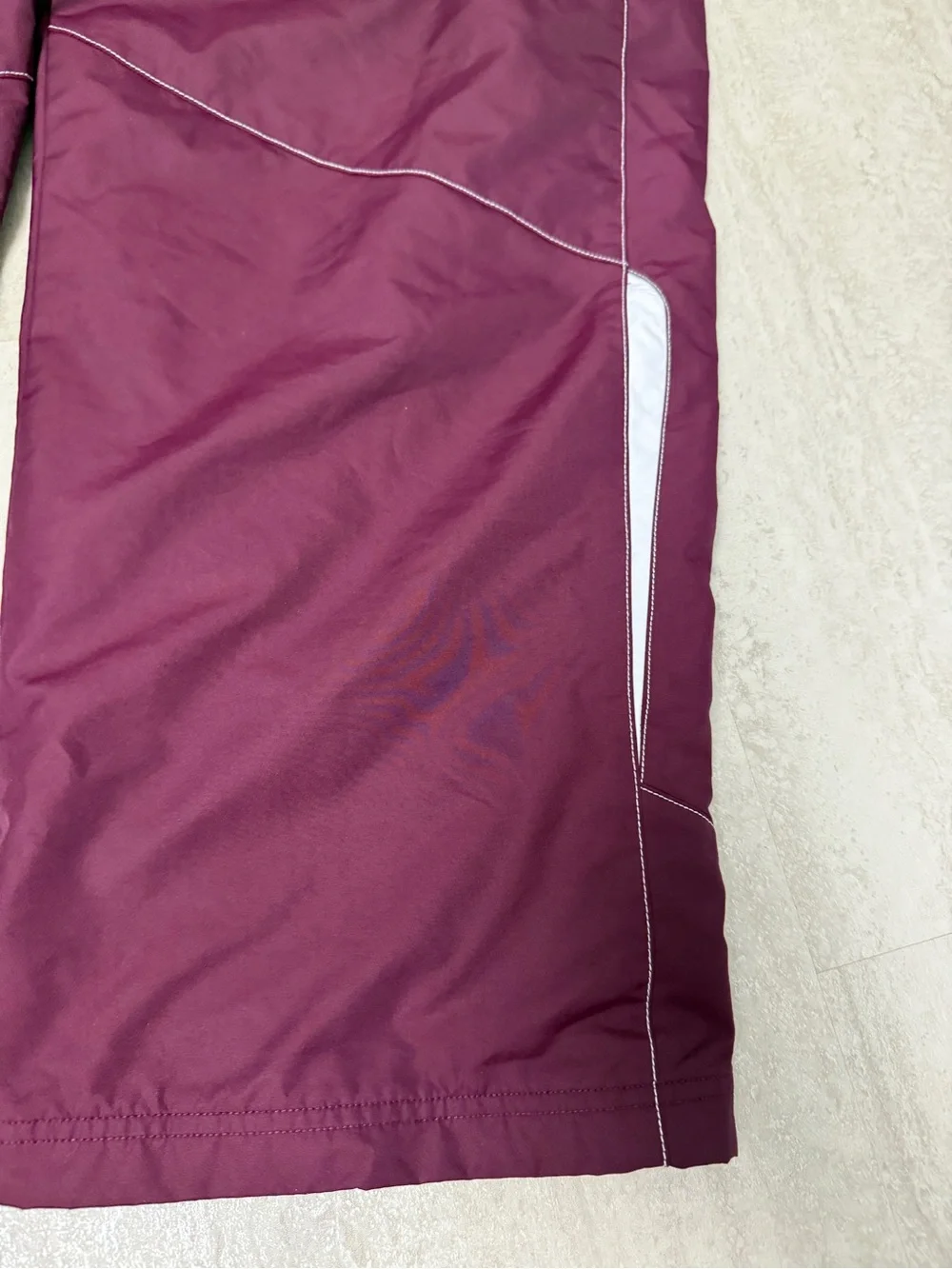 Under Armour athletic pants burgundy white size large